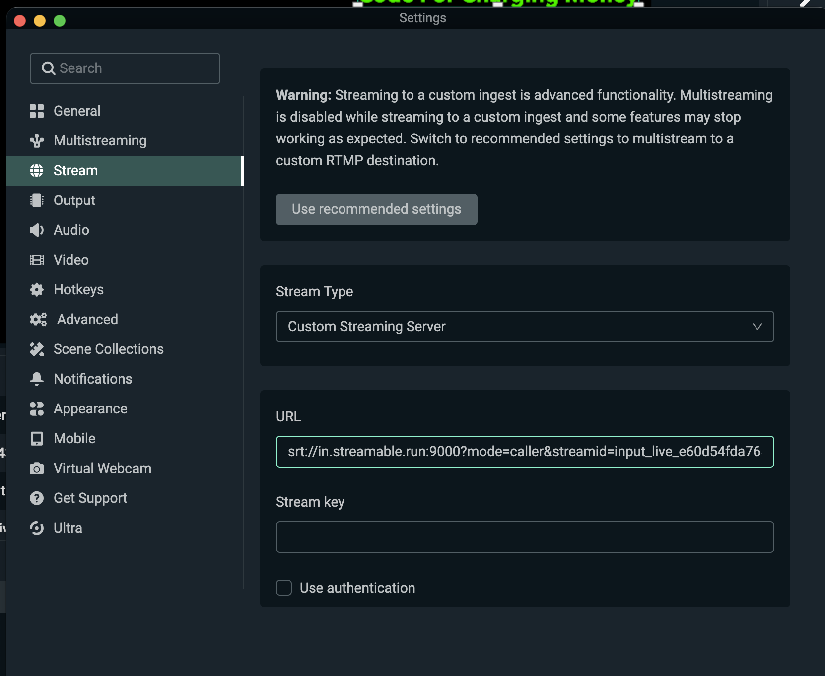 Streamlabs Desktop Stream settings with Custom Streaming Server selected, the full URL entered, and Stream key empty